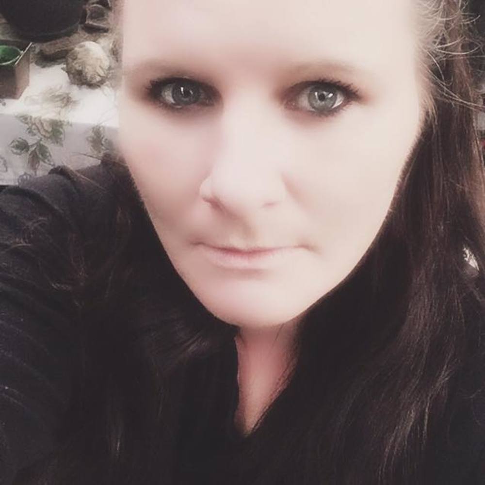 Meet your Posher, Carrie